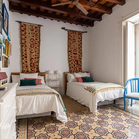 Nuevo-new Casa Palacio M Anuela Daire *